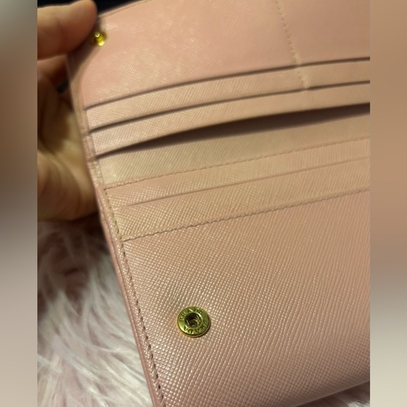 Prada wallet leather pink plain authentic - Picture 12 of 14
